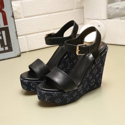 LV Sandals Women--024